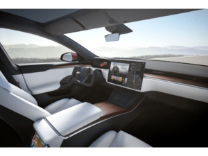 Tesla Model S Plaid İç Tasarımı